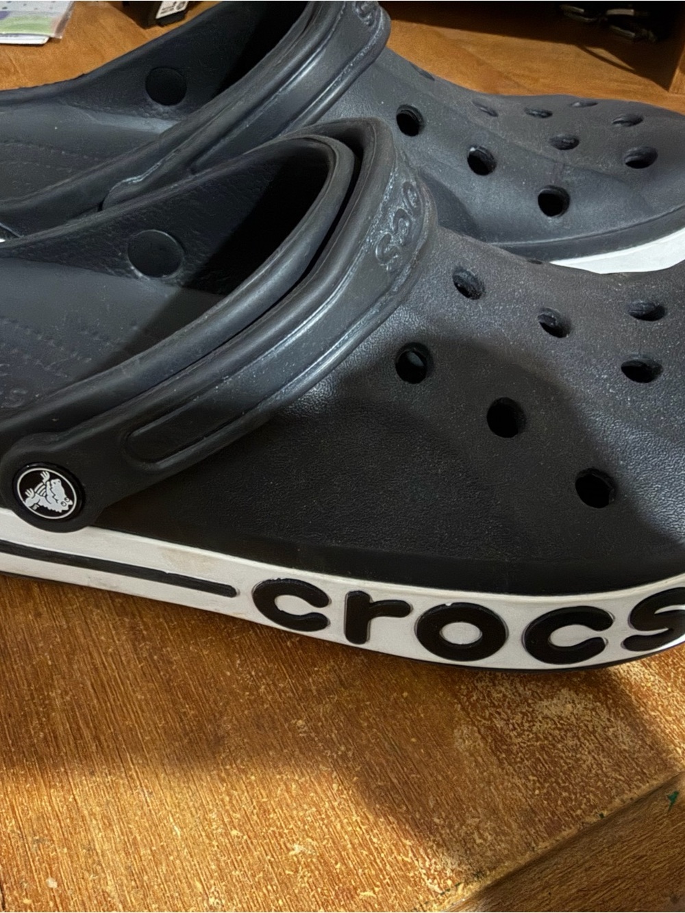 Crocs - Picture 2 of 5